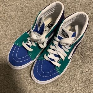 Stylish vans high top sneakers